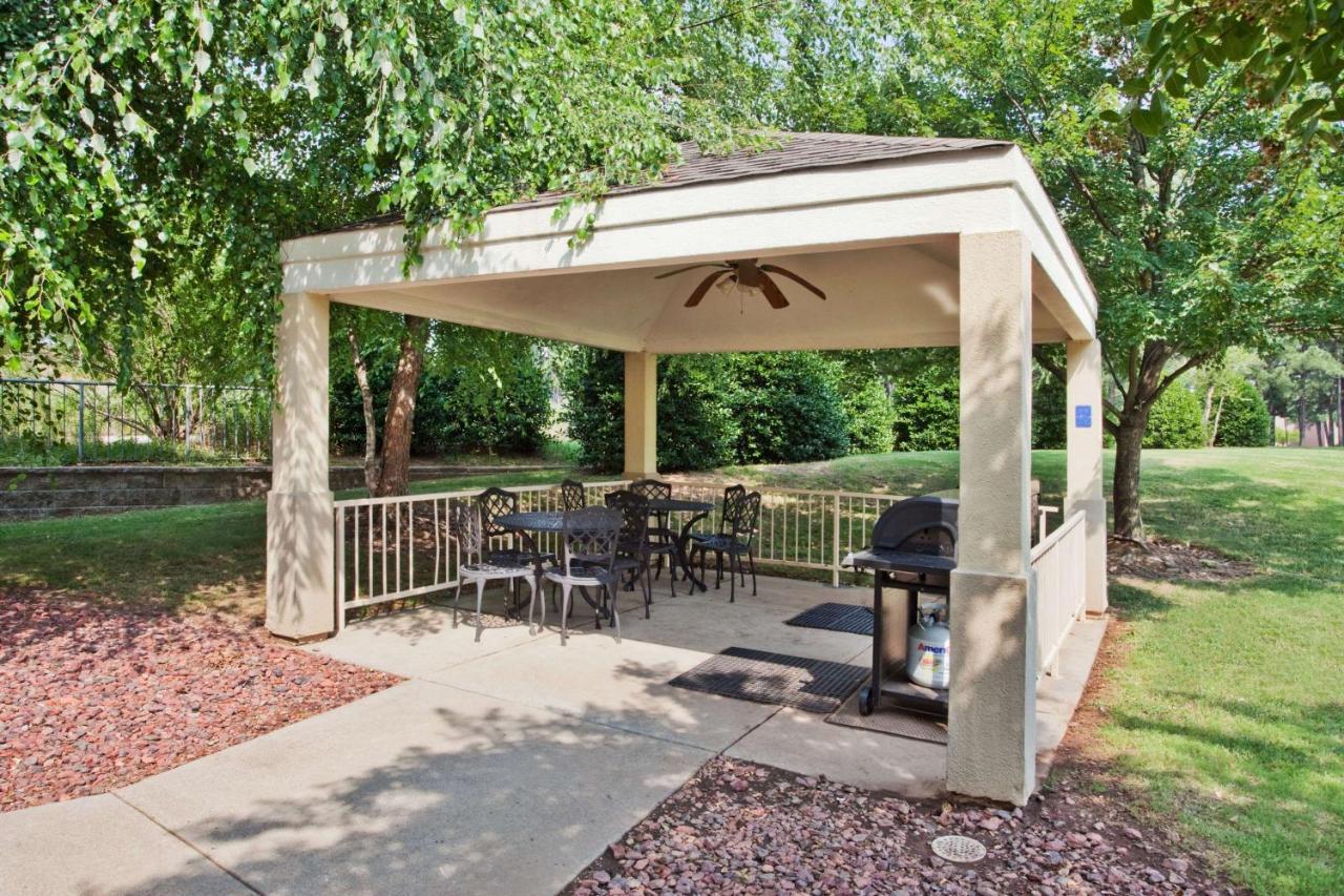 Sonesta Simply Suites Atlanta Gwinnett Place Duluth Exterior foto